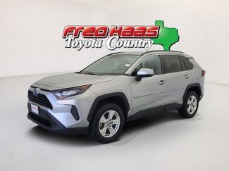 Used 2020 Toyota RAV4 LE w/ All Weather Liner Package AWD/4WD video 1