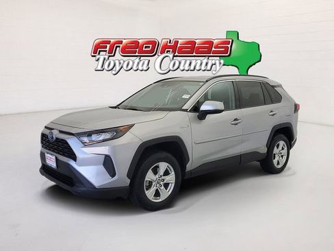 Used 2020 Toyota RAV4 LE w/ All Weather Liner Package AWD/4WD image 1