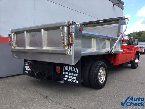 Used 2013 Chevrolet Silverado 3500 W/T w/ Snow Plow Prep Package image 19