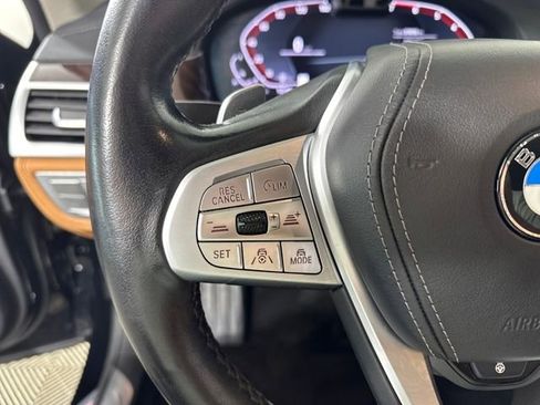 Used 2021 BMW 750i xDrive image 15