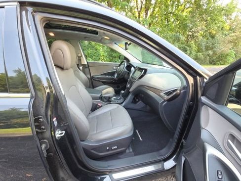 Used 2017 Hyundai Santa Fe Sport w/ 2.4L Tech Package 04 FWD image 25