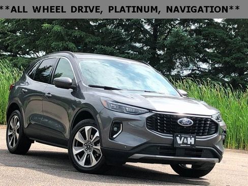 Used 2023 Ford Escape Platinum image 1