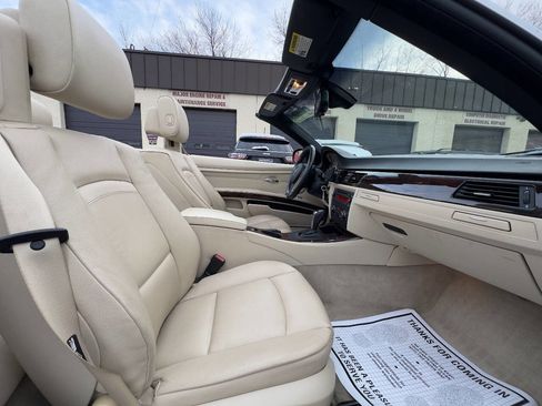 Used 2011 BMW 328i 328i 2dr Convertible image 13