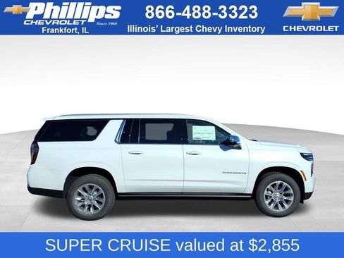 New 2026 Chevrolet Suburban Premier image 2