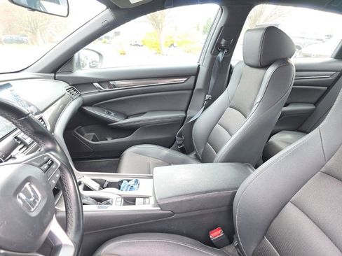 Used 2020 Honda Accord Sport image 21
