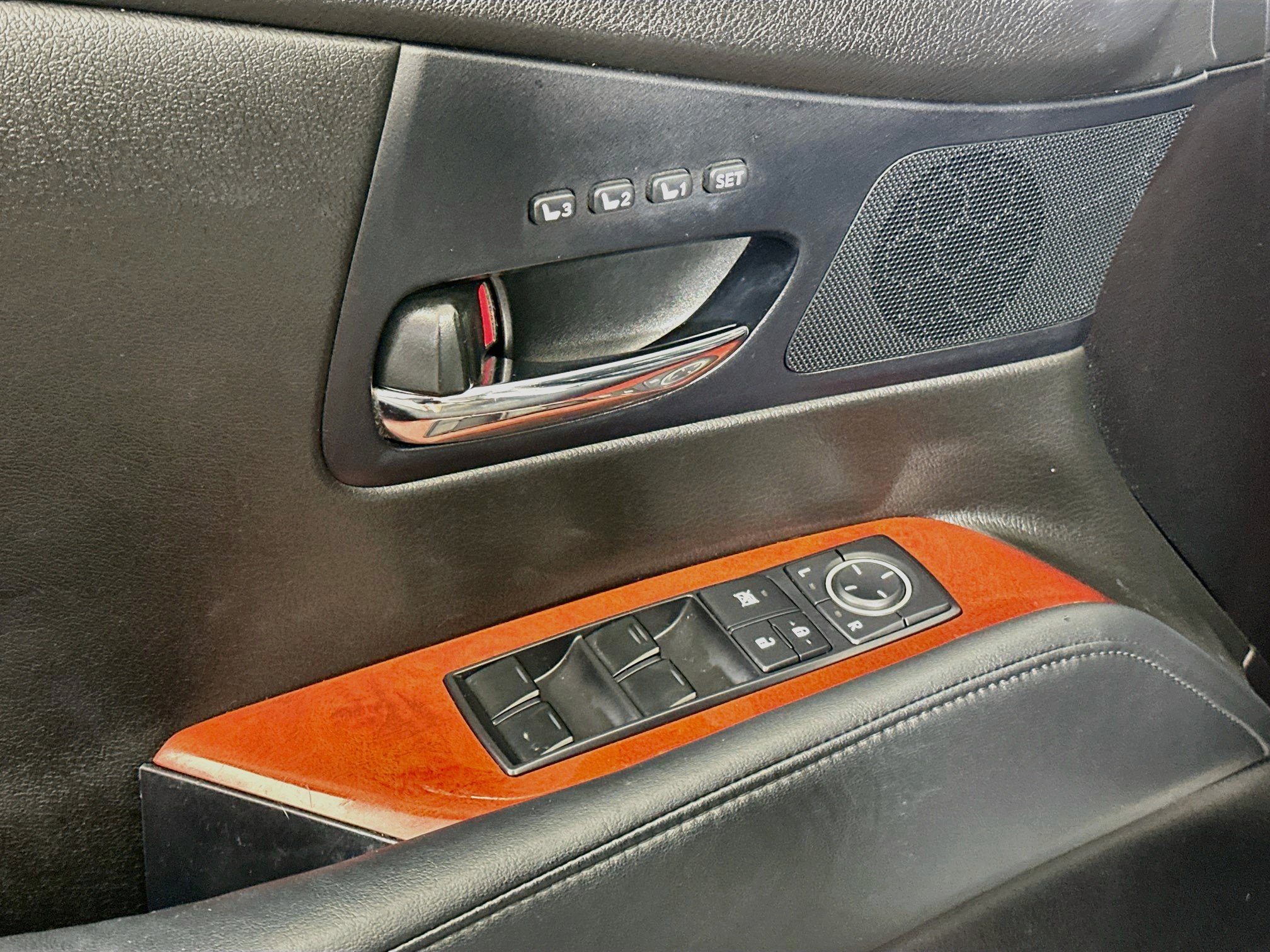 Used 2010 Lexus RX 350 AWD image 15