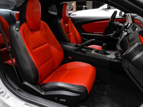 Used 2013 Chevrolet Camaro SS w/ RS Package RWD image 33