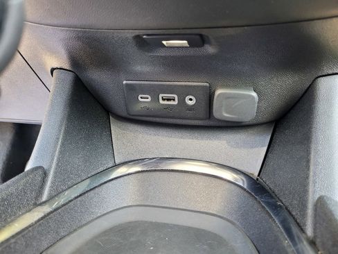 Used 2024 Chevrolet Malibu LT image 20