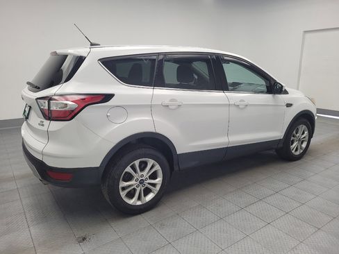 Used 2017 Ford Escape SE AWD/4WD image 10
