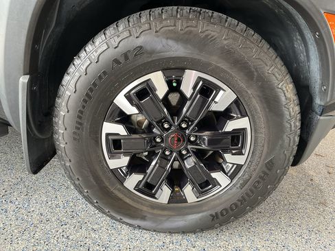 Used 2023 Nissan Frontier Pro-X w/ Technology Package RWD image 31
