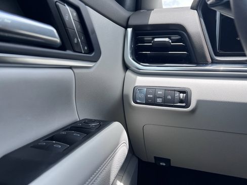 Used 2026 GMC Terrain Denali w/ LPO, Floor Liner Package AWD/4WD image 21
