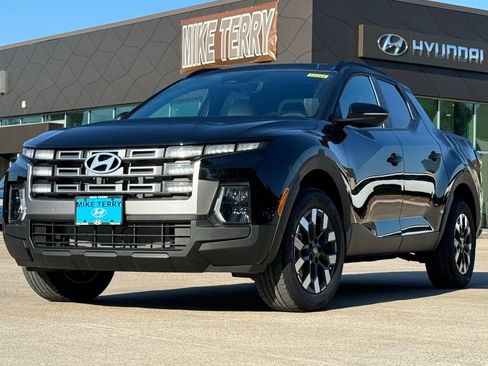 Certified 2025 Hyundai Santa Cruz SEL image 1