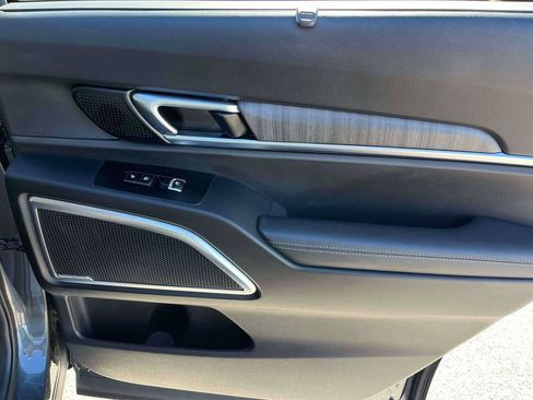 Used 2023 Kia Telluride SX Prestige AWD/4WD image 9