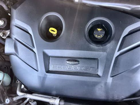 Used 2016 Ford Edge SEL w/ Equipment Group 201A FWD image 10