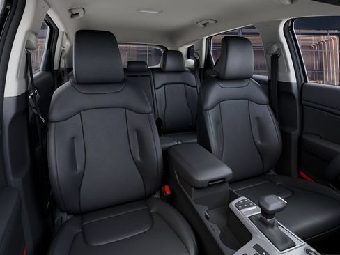 New 2026 Kia Sportage EX FWD image 15