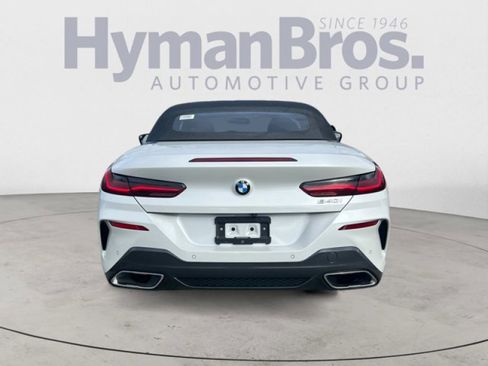 Used 2022 BMW 840i Convertible image 4