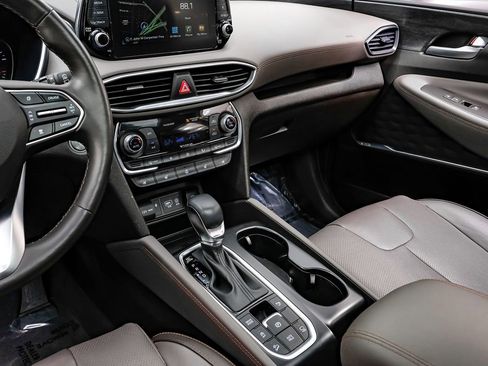 Used 2020 Hyundai Santa Fe Limited image 23