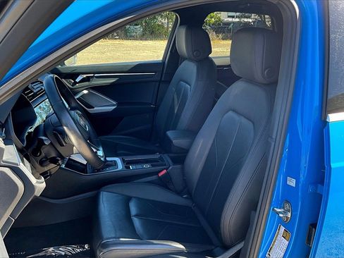 Used 2023 Audi Q3 2.0T Premium image 9