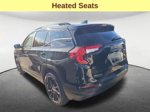 Used 2023 GMC Terrain SLE w/ Driver Convenience Package AWD/4WD image 8