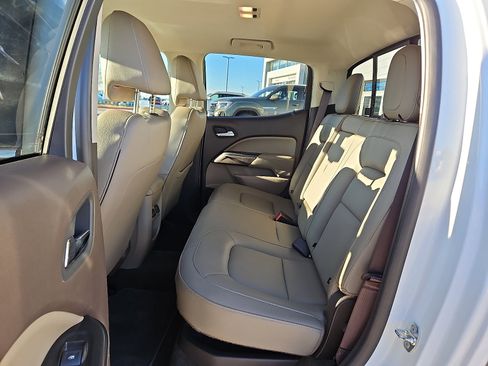 Used 2018 GMC Canyon SLT w/ Trailering Package image 9