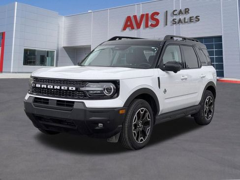 Used 2025 Ford Bronco Sport Outer Banks w/ Outer Banks Tech Package+ AWD/4WD image 1