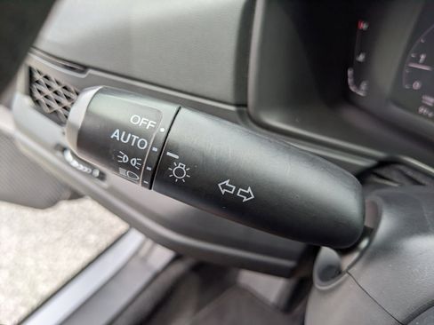 Used 2023 Honda Accord LX image 31