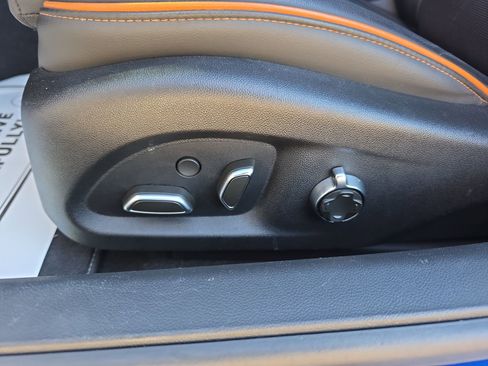 Used 2022 Cadillac CT4 V w/ Navigation Package image 18