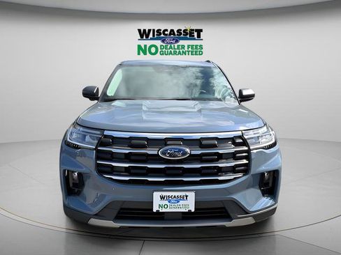 New 2026 Ford Explorer Active w/ Active Comfort Package AWD/4WD image 2
