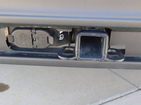 Used 2025 Ford Explorer ST image 35