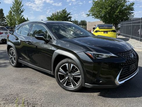 Used 2019 Lexus UX 250h AWD/4WD image 1