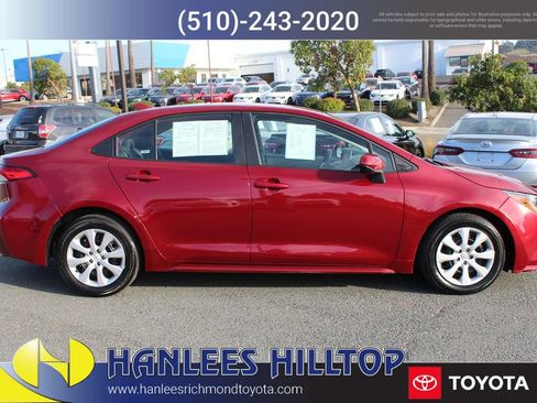 Used 2024 Toyota Corolla LE image 6