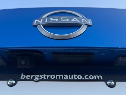 Used 2025 Nissan Sentra SV FWD image 12