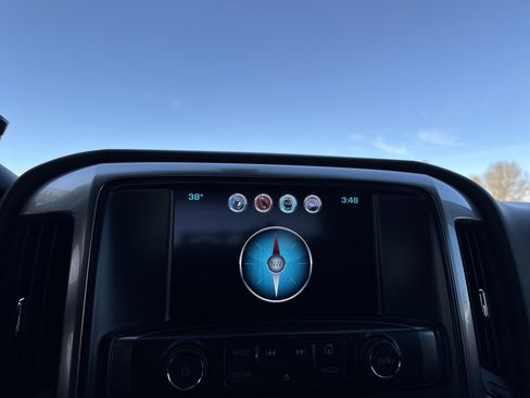 Used 2017 Chevrolet Silverado 1500 LT w/ All Star Edition image 23