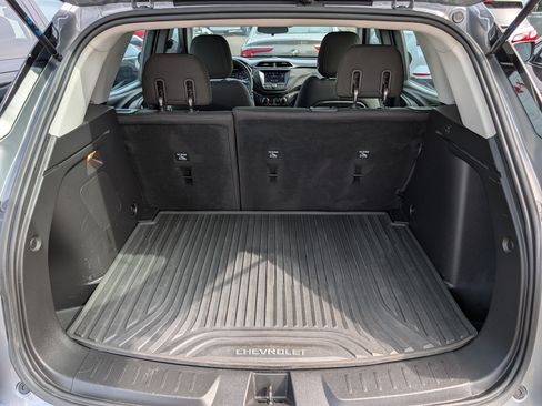 Used 2021 Chevrolet TrailBlazer LS AWD/4WD image 18