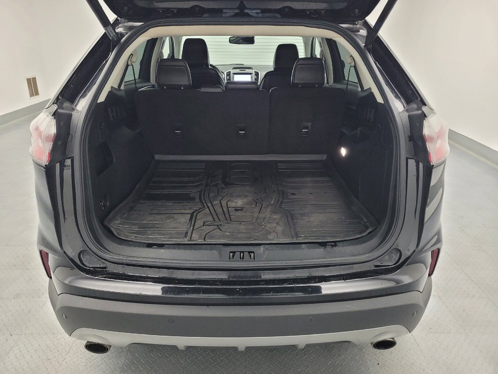 Used 2020 Ford Edge Titanium AWD/4WD image 29