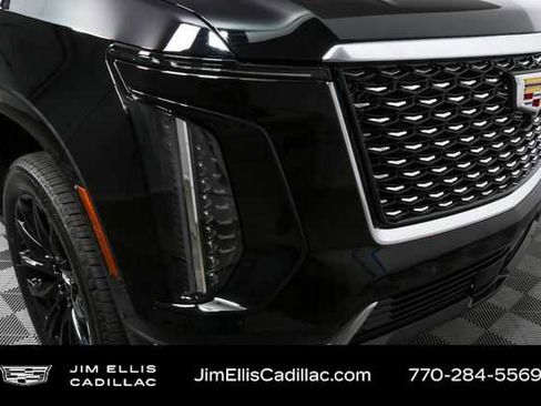 Certified 2026 Cadillac Escalade Luxury AWD/4WD image 39