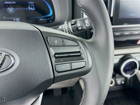 New 2026 Hyundai Venue SEL image 15