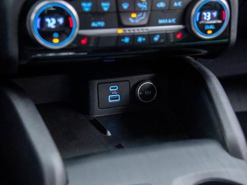 Used 2021 Ford Escape SEL w/ Technology Package image 26