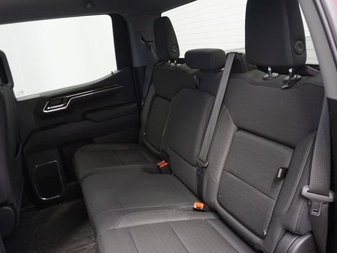 Used 2024 GMC Sierra 1500 Elevation image 33