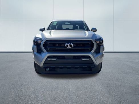 New 2025 Toyota Tacoma SR5 image 3