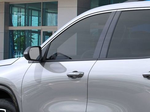 New 2026 Chevrolet Traverse High Country image 13