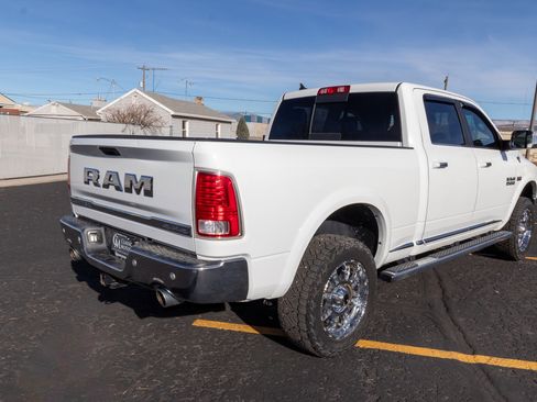 Used 2017 RAM 1500 Limited image 3