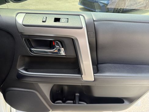Used 2019 Toyota 4Runner Limited RWD image 23