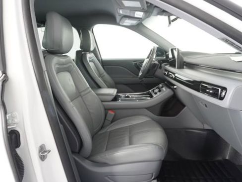 Used 2020 Lincoln Aviator Reserve w/ Elements Package Plus RWD image 34