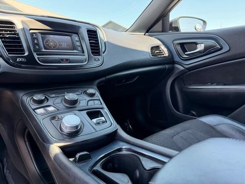 Used 2016 Chrysler 200 S w/ Comfort Group FWD image 44
