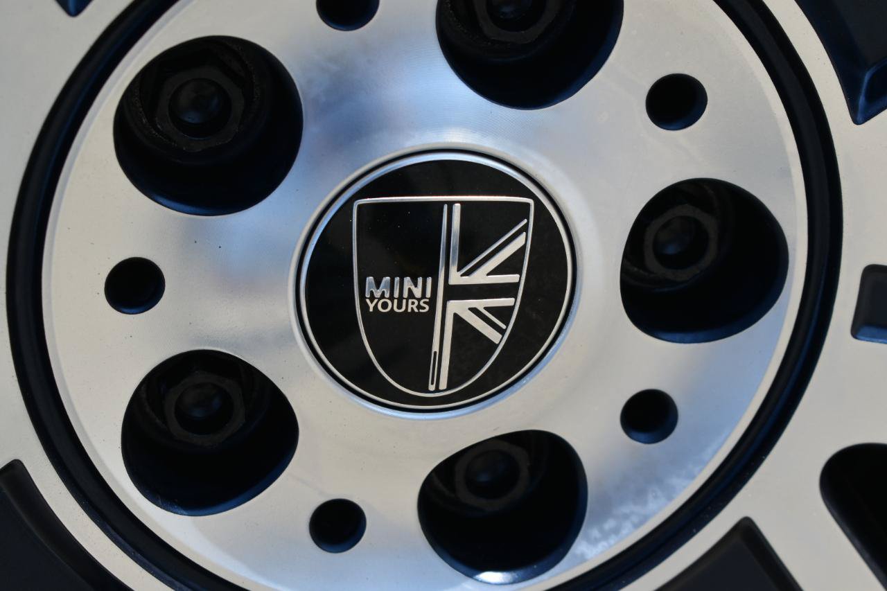 Used 2022 MINI Cooper S w/ Driver Assistance Package FWD image 41