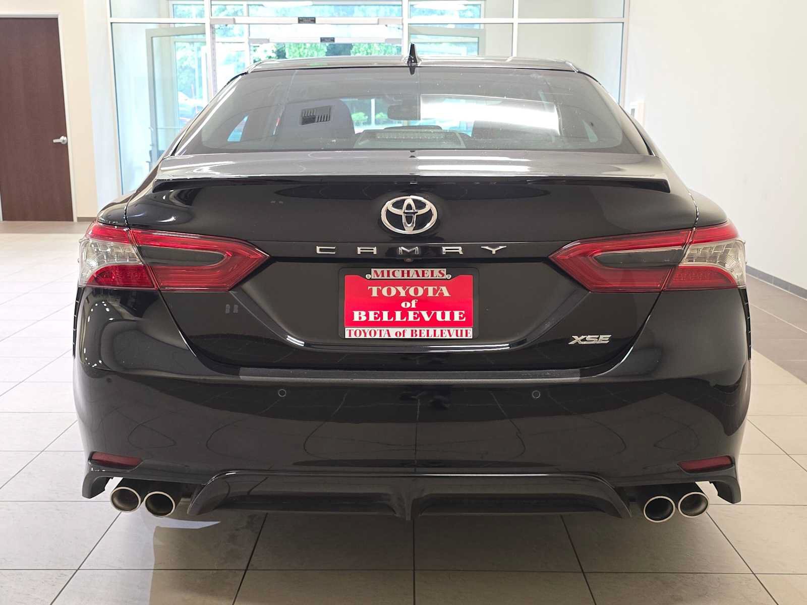 Used 2018 Toyota Camry XSE w/ Audio Package FWD image 5