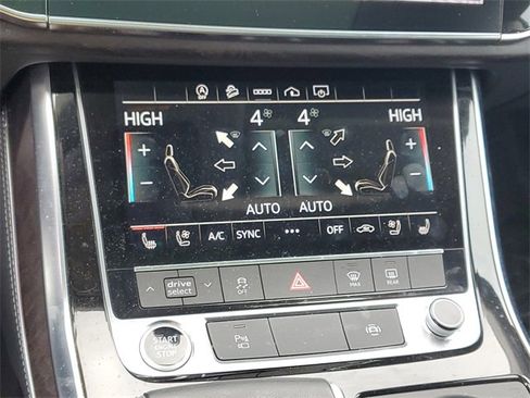 Used 2023 Audi Q8 Premium Plus image 22