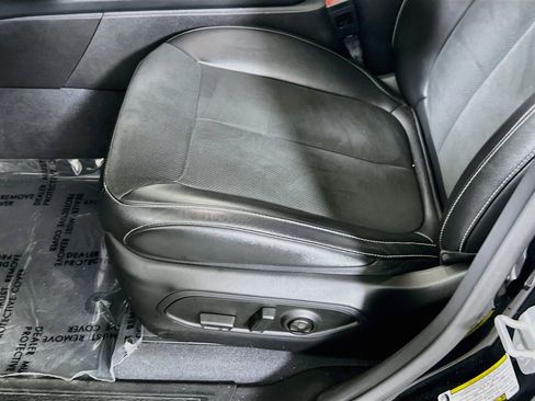 Used 2023 Jeep Grand Cherokee Altitude image 18