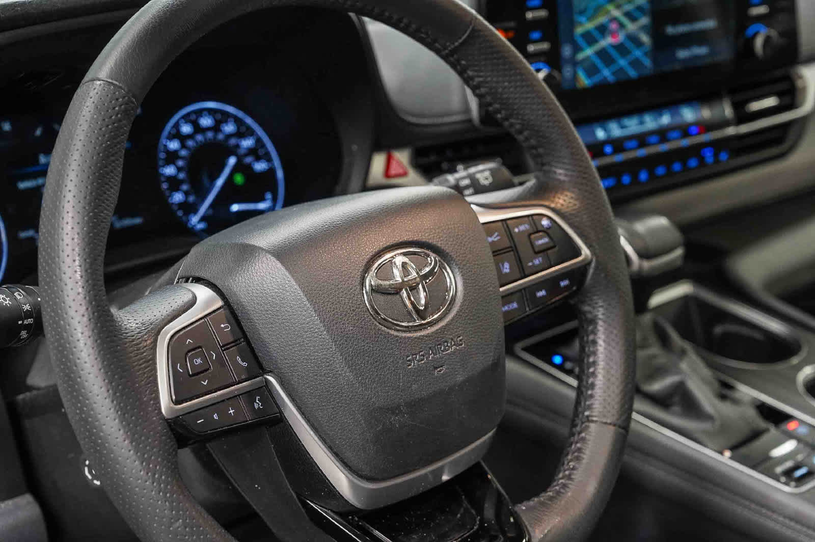 Used 2021 Toyota Sienna Limited FWD image 21